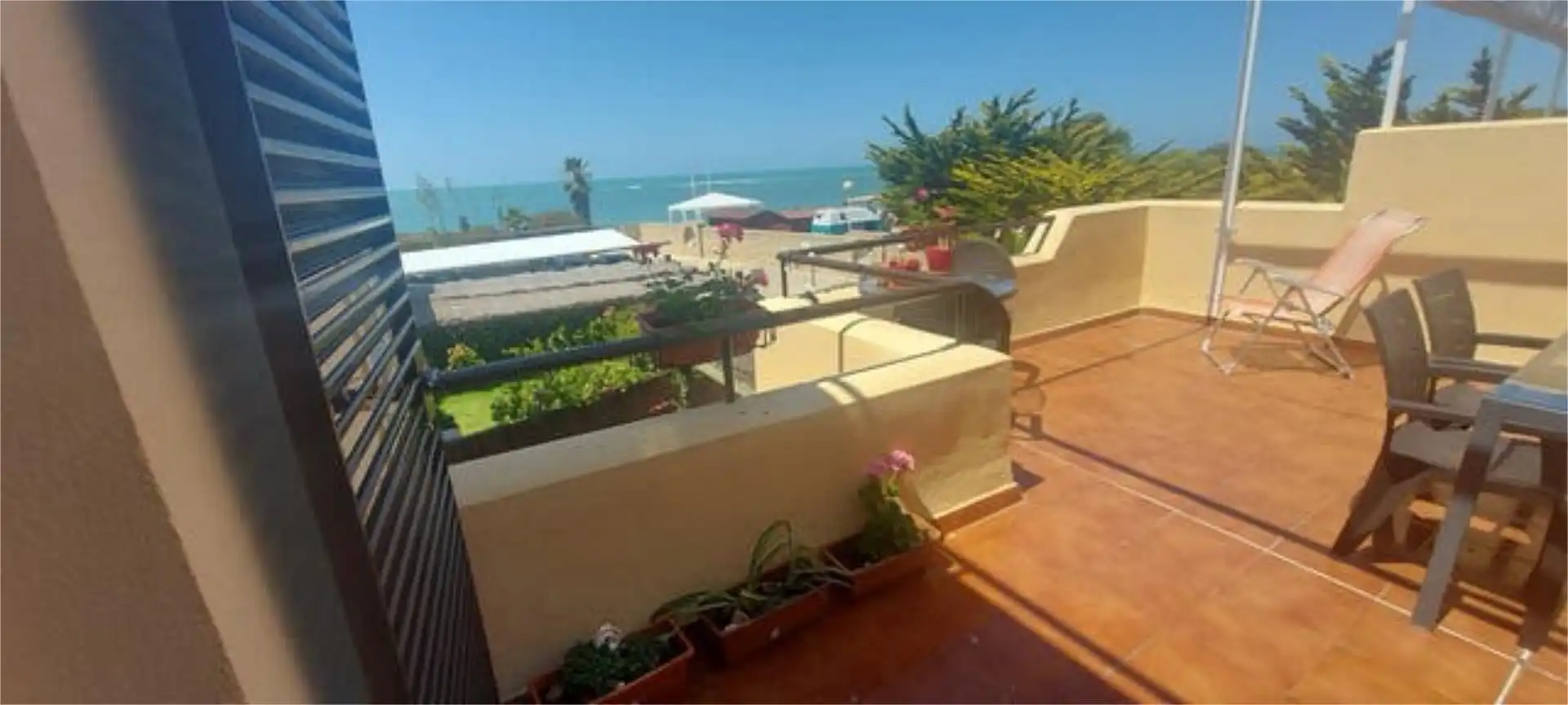Apartamento de alquiler en Bahia Luz - La Forestal Terraza de Apartamento de alquiler en Rota con Calefacción, Jardín privado y Terraza