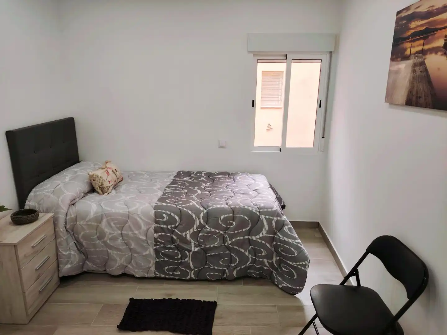 Habitació a Avinguda Catalunya, 42, La Plantera Habitació a Avinguda Catalunya, 42, La Plantera