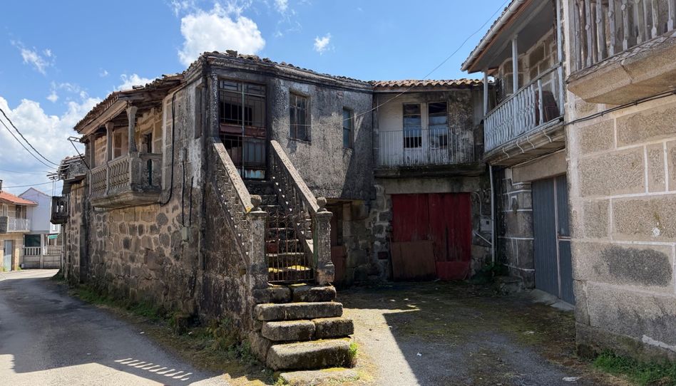 Piso en venta en Lugar Vilariño Da Veiga, 50, Xunqueira de Ambía, Ourense - imagen 1 Foto 1 de Piso en venta en Lugar Vilariño Da Veiga, 50, Xunqueira de Ambía, Ourense