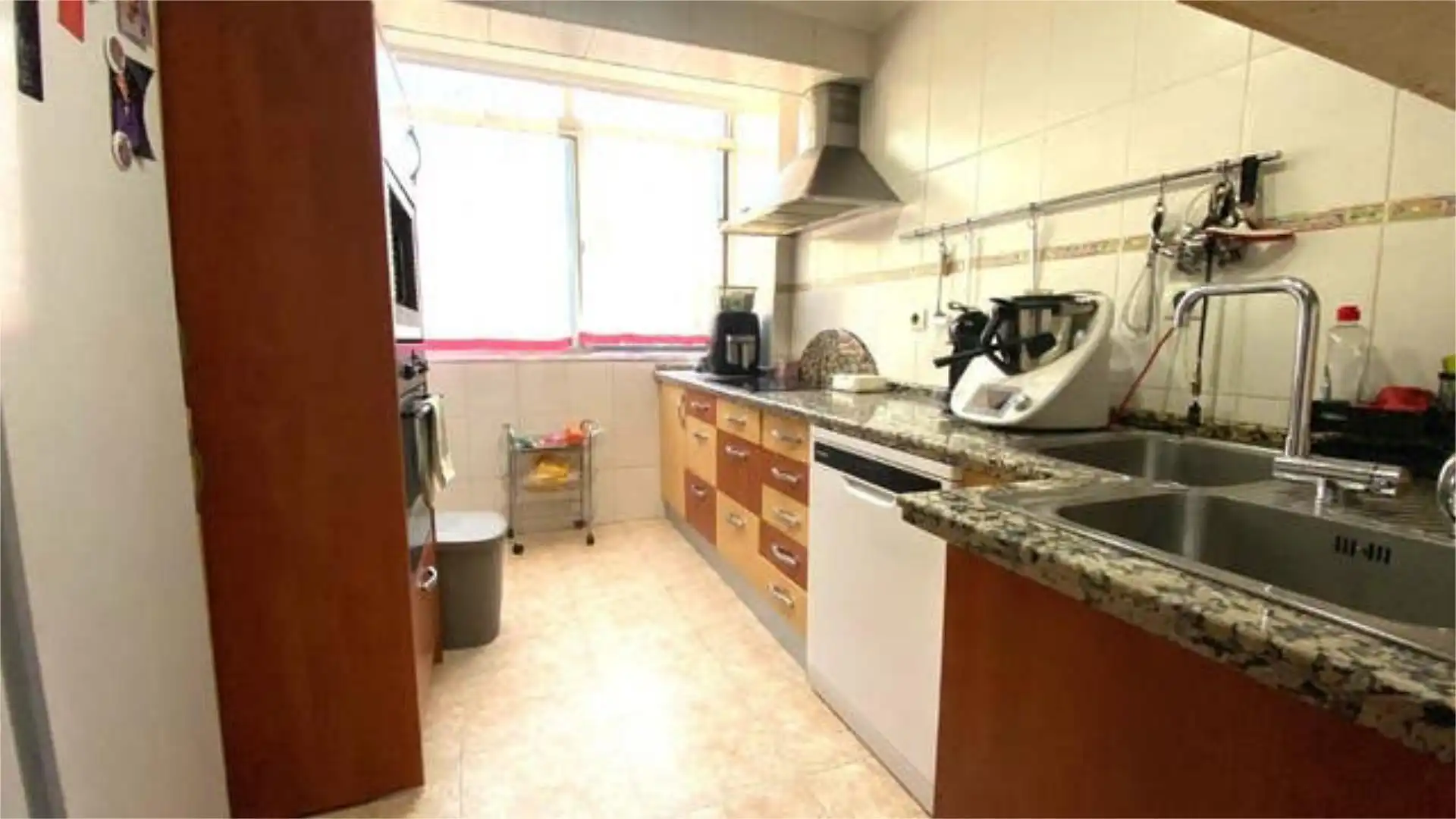 Kitchen of Flat for sale in Sevilla