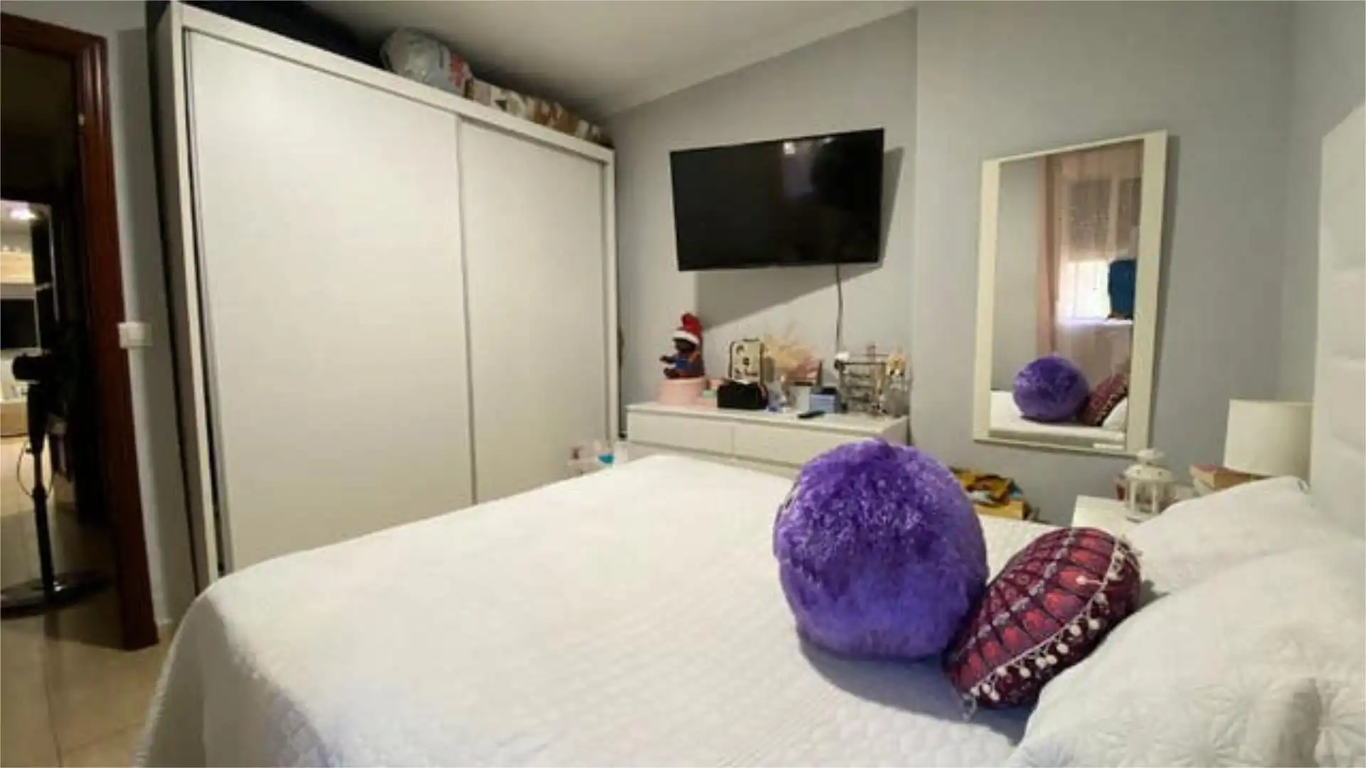 Bedroom of Flat for sale in Sevilla