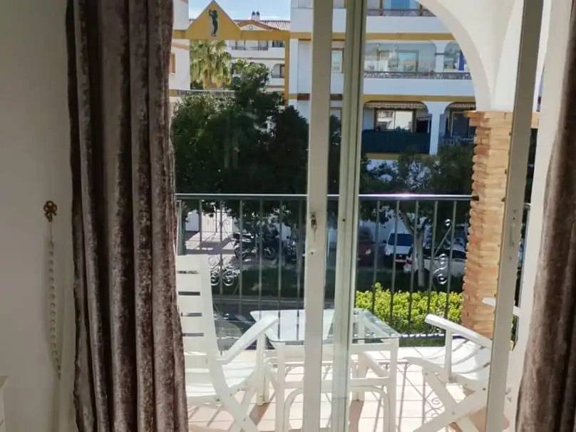 Wohnung zur Miete in Calle Suecia, 1, Mijas Golf Terrasse von Wohnung zur Miete in Mijas mit Klimaanlage, Terrasse und Abstellraum