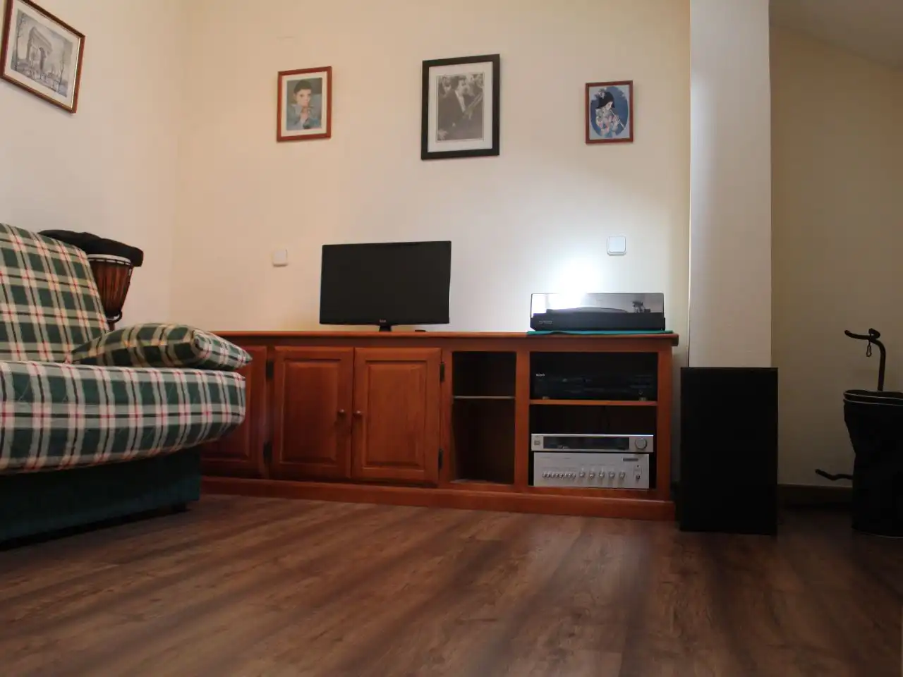Piso en venta en Calle Nuestra Senora de las Nieves, 26, Santa Bárbara Sala de estar de Piso en venta en Toledo con Aire acondicionado, Calefacción y Terraza