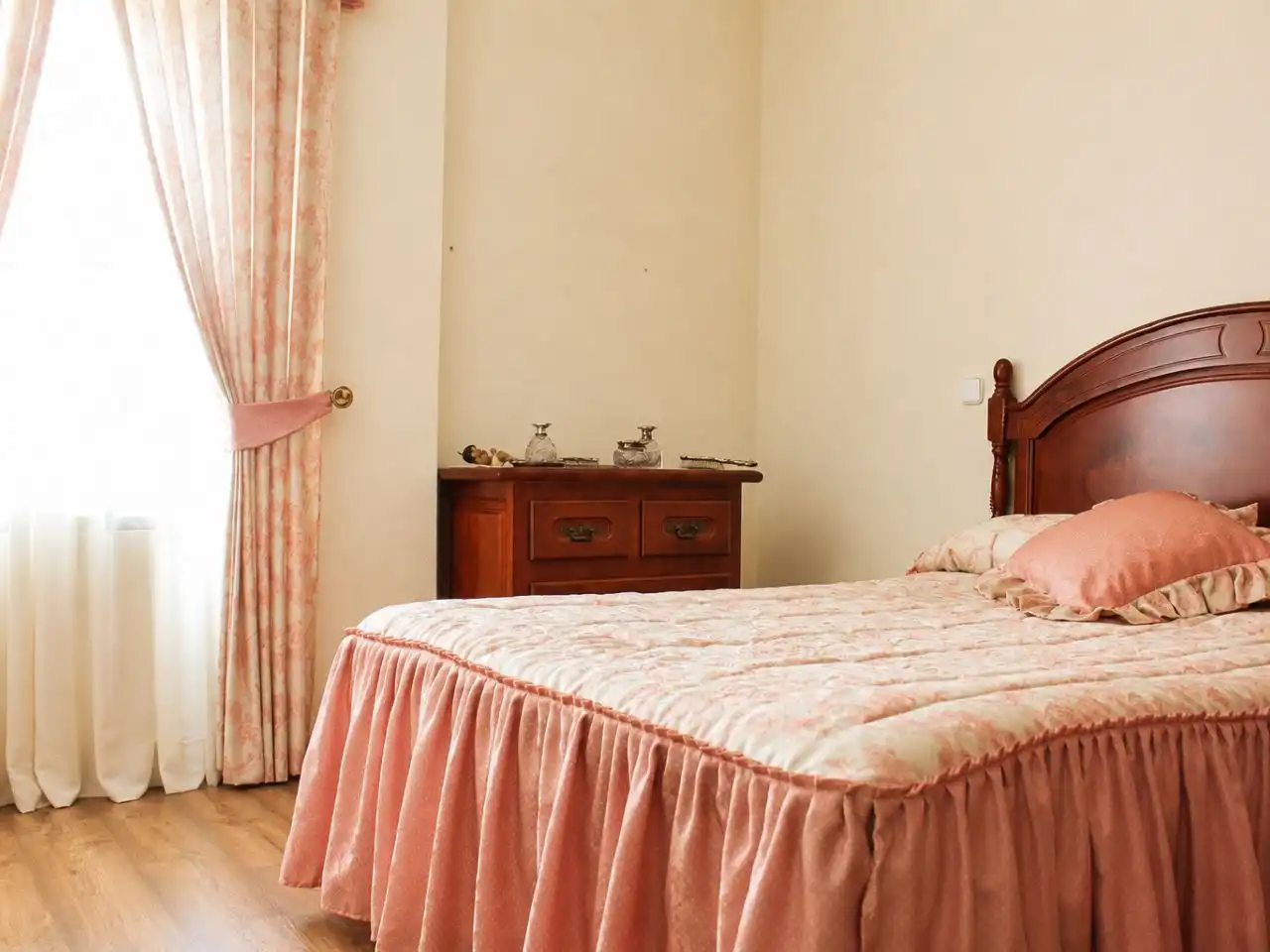 Piso en venta en Calle Nuestra Senora de las Nieves, 26, Santa Bárbara Habitación de Piso en venta en Toledo con Aire acondicionado, Calefacción y Terraza