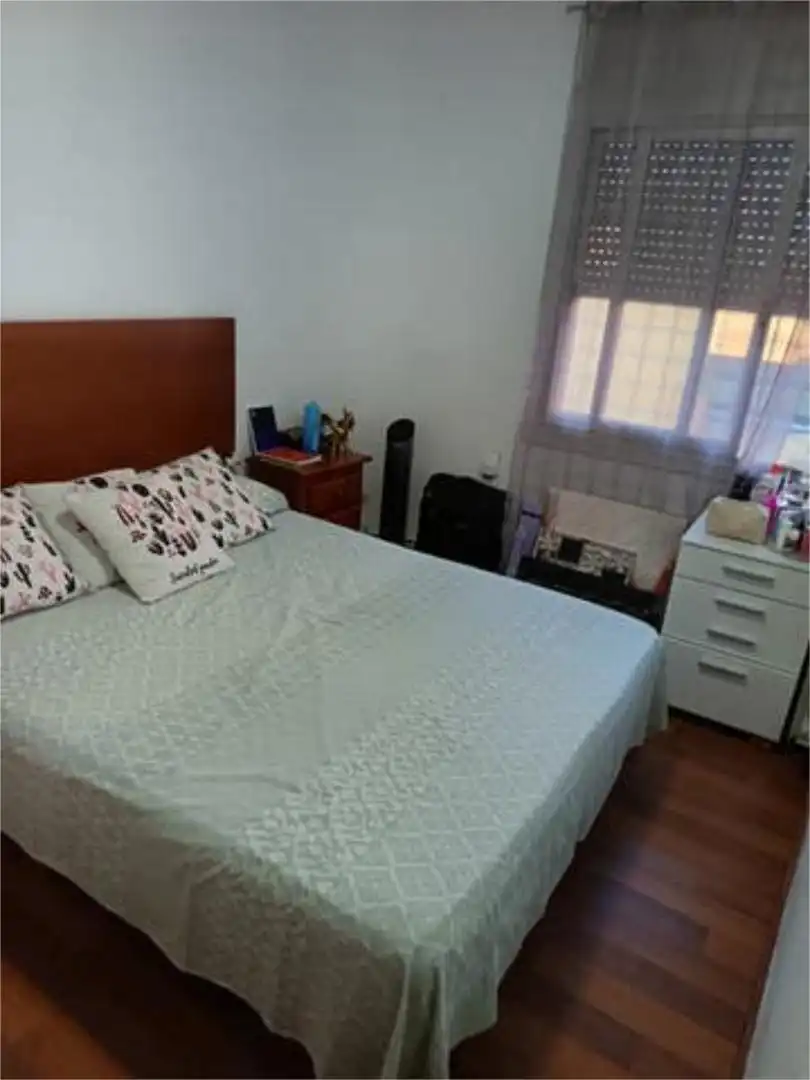 Bedroom of Flat for rent in Terrassa