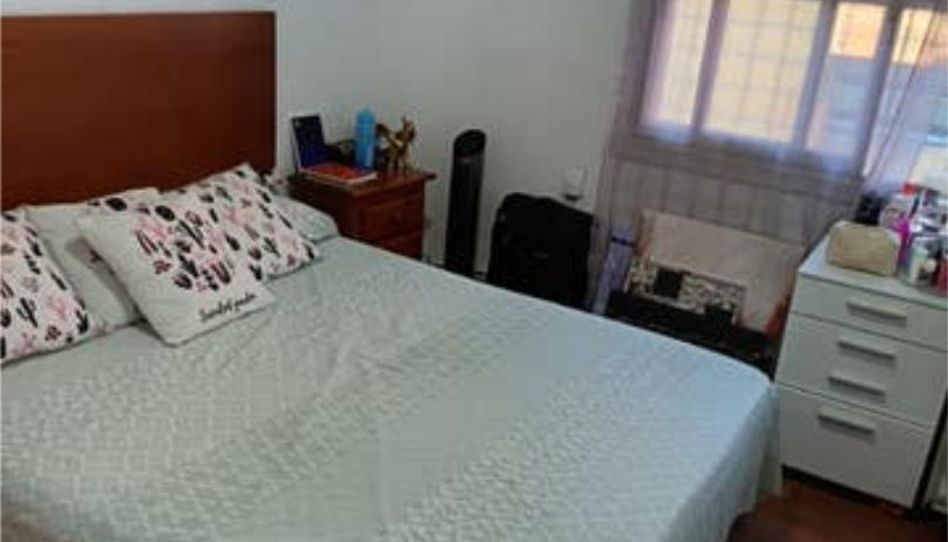 Flat for rent in Vallparadís - Antic Poble de Sant Pere, Terrassa - image 1 Photo 1 of Flat for rent in Vallparadís - Antic Poble de Sant Pere, Terrassa
