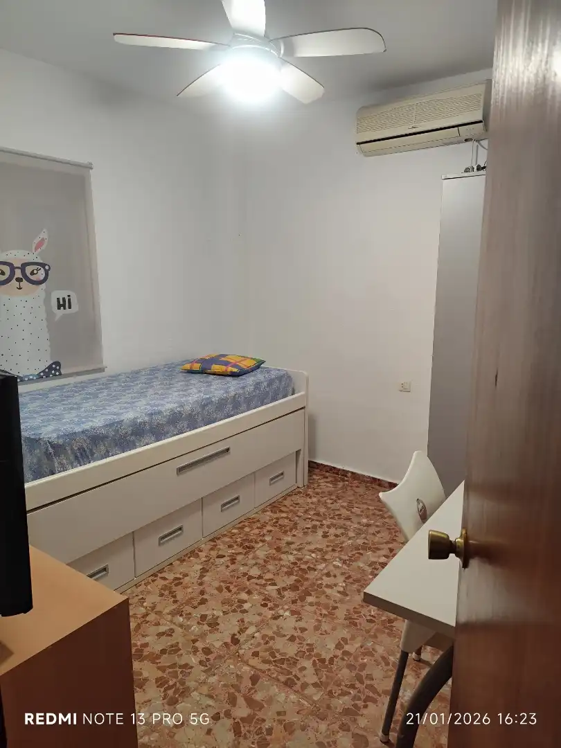 Dormitori de Casa o xalet en venda en Posadas amb Piscina