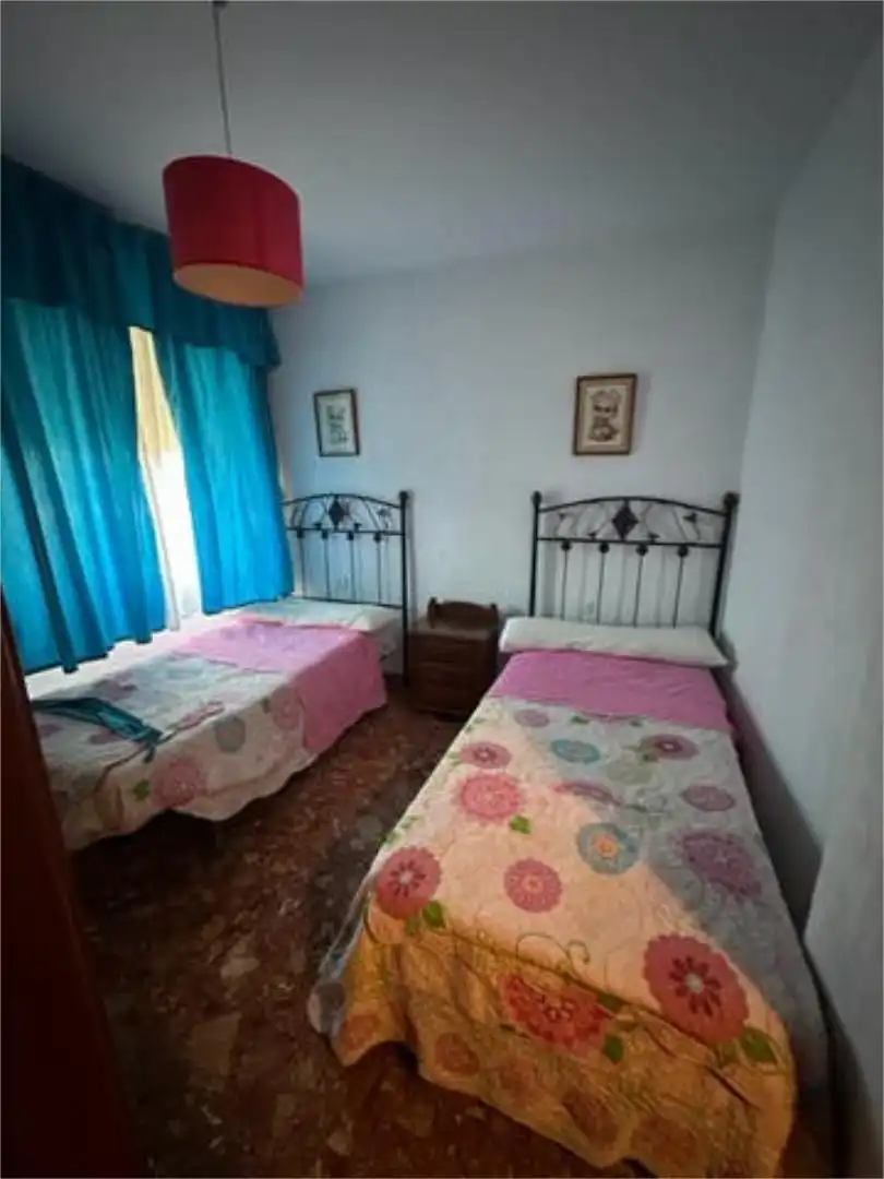 Bedroom of Flat for rent in Córdoba  with Furnished and Pets allowed