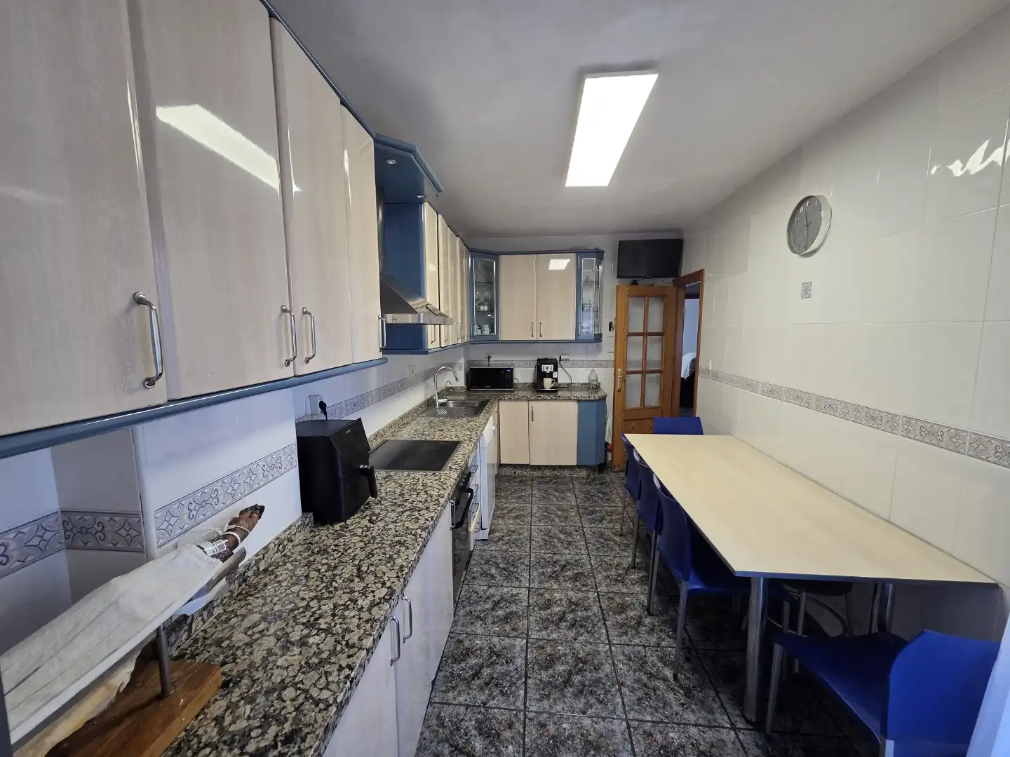 Cuina de Casa o xalet en venda en La Unión amb Aire condicionat, Terrassa i Balcó