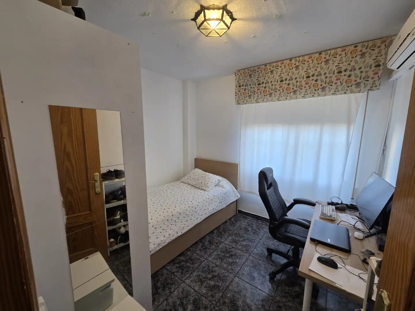 Dormitori de Casa o xalet en venda en La Unión amb Aire condicionat, Terrassa i Balcó