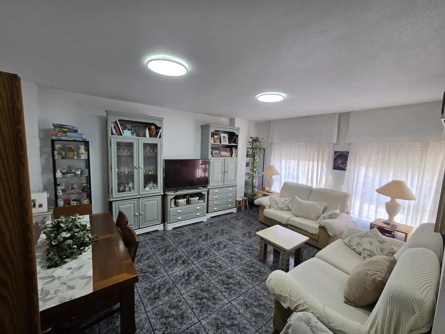 Sala d'estar de Casa o xalet en venda en La Unión amb Aire condicionat, Terrassa i Balcó