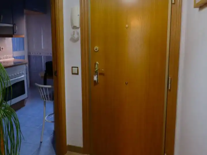 Flat for sale in Pinto  with Air Conditioner and Terrace
