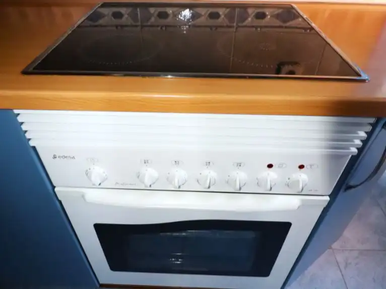 Kitchen of Flat for sale in Pinto  with Air Conditioner and Terrace