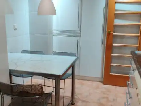Piso en venta en Carrer de Narcís Monturiol, 72, Sagnier - Plaça de Catalunya Cocina de Piso en venta en El Prat de Llobregat con Aire acondicionado y Balcón