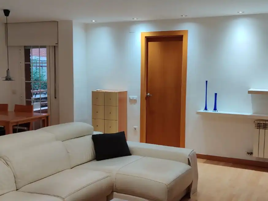 Piso en venta en Carrer de Narcís Monturiol, 72, Sagnier - Plaça de Catalunya Sala de estar de Piso en venta en El Prat de Llobregat con Aire acondicionado y Balcón
