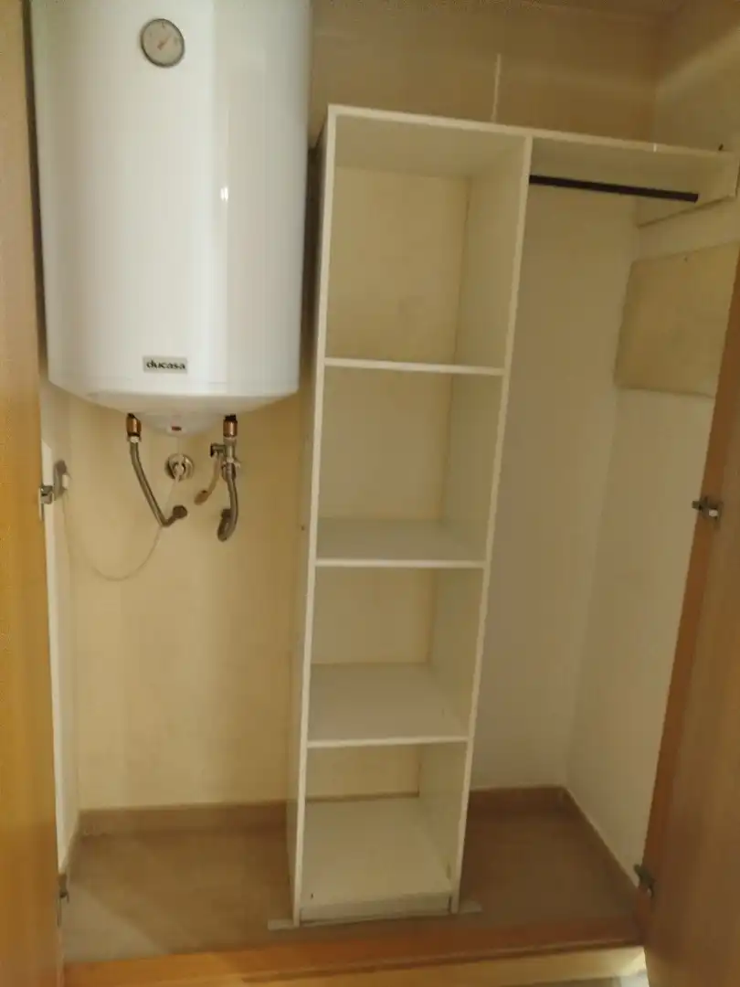 Flat for rent in Carrer D'emili Cabañes, 22, Centre Flat for rent in Carrer D'emili Cabañes, 22, Centre