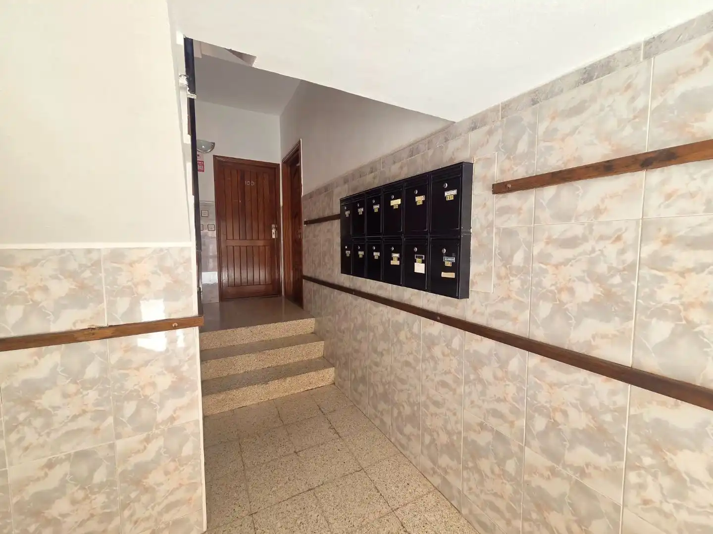 Piso en venta en Calle Bentejuí, 1, San Bartolomé Interior Piso en venta en San Bartolomé de Tirajana con Aire acondicionado, Terraza y Trastero