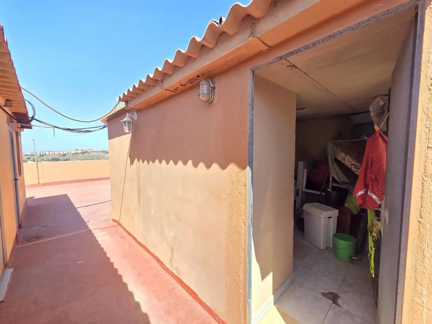 Piso en venta en Calle Bentejuí, 1, San Bartolomé Interior Terraza de Piso en venta en San Bartolomé de Tirajana con Aire acondicionado, Terraza y Trastero