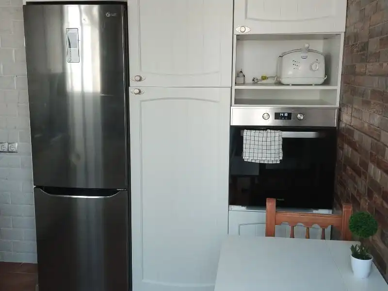 Habitación en Calle Uruguay, 18, Sax Cocina de Piso para compartir en Sax con Parquet y Amueblado