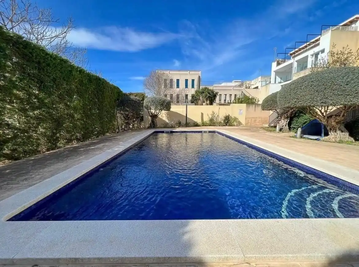 Piso de alquiler en Carrer Guillem Santandreu, 7, Lloseta Piscina de Piso de alquiler en Lloseta con Terraza, Piscina y Parking comunitario