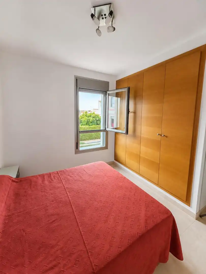 Piso de alquiler en Carrer Guillem Santandreu, 7, Lloseta Habitación de Piso de alquiler en Lloseta con Terraza, Piscina y Parking comunitario