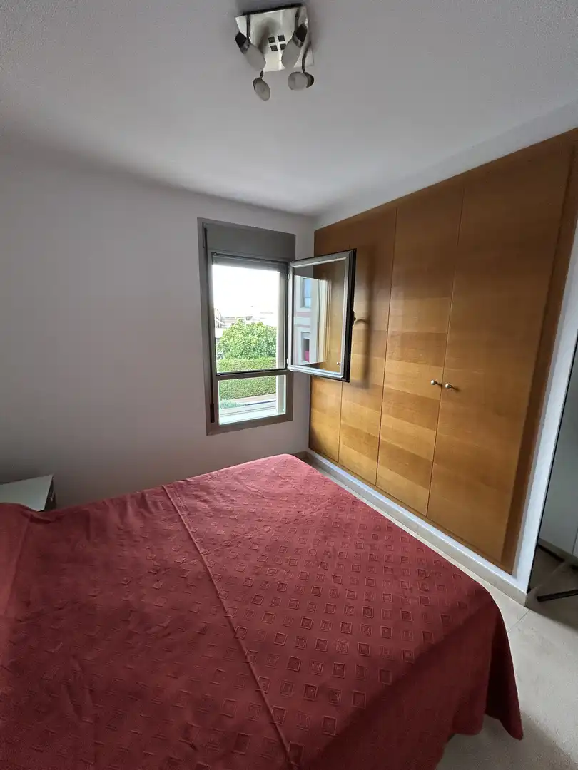 Piso de alquiler en Carrer Guillem Santandreu, 7, Lloseta Habitación de Piso de alquiler en Lloseta con Terraza, Piscina y Parking comunitario