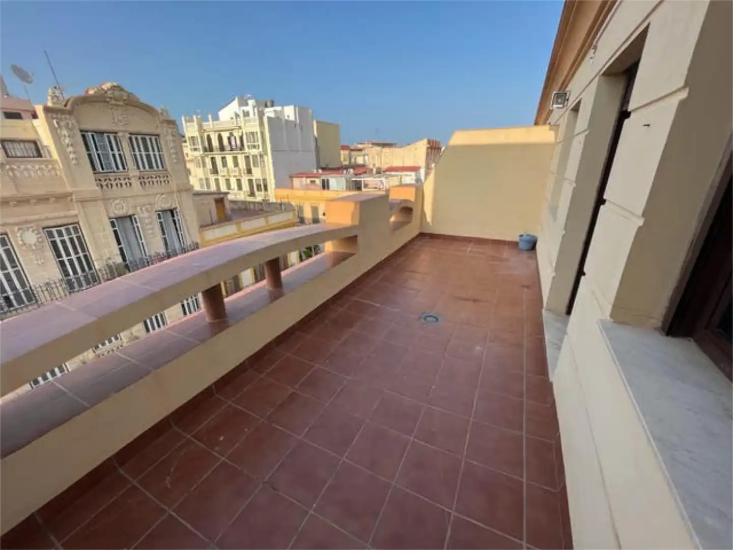 Flat for rent in Centro Terrace of Flat for rent in Melilla with Terrace and Furnished