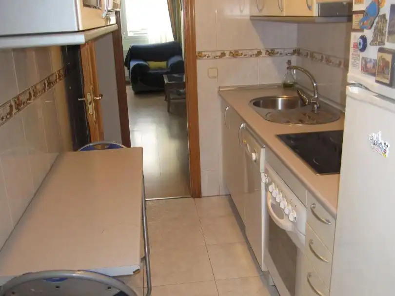 Room in Calle de la Virgen de la Roca, 1, Concepción