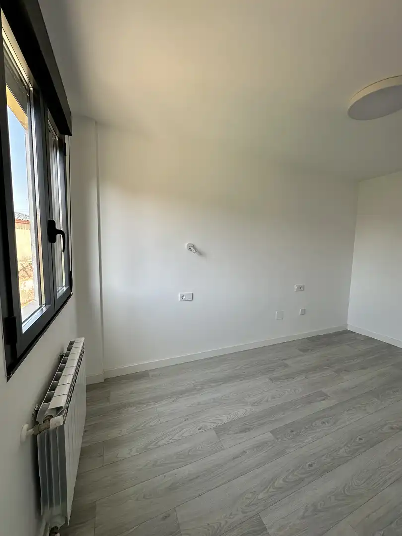 Flat for rent in Calle la Rosa, 12, Trobajo del Camino Flat for rent in Calle la Rosa, 12, Trobajo del Camino
