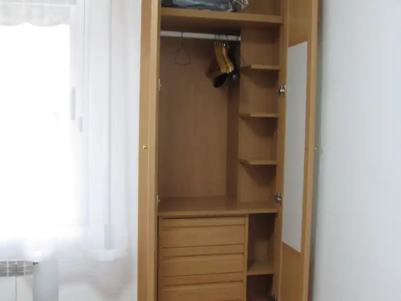 Room in Calle del Pinzón, 35, Vista Alegre