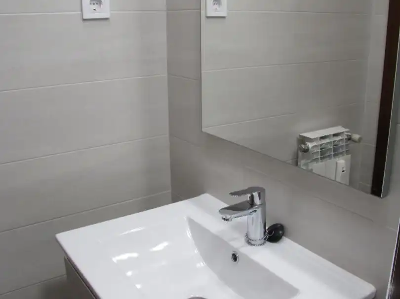 Room in Calle del Pinzón, 35, Vista Alegre