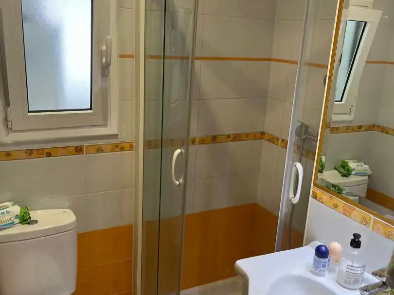 Bathroom of Flat for rent in Tarragona  with Air Conditioner, Parquet flooring and Furnished