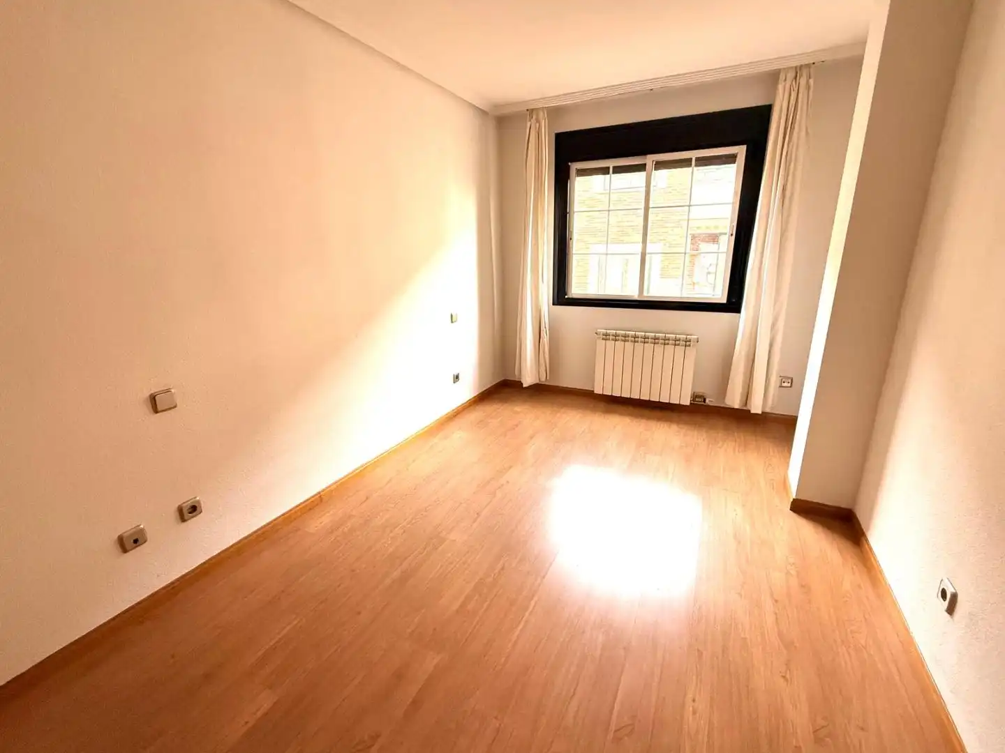 Piso en venta en Talavera de la Reina Habitación de Piso en venta en Talavera de la Reina con Aire acondicionado