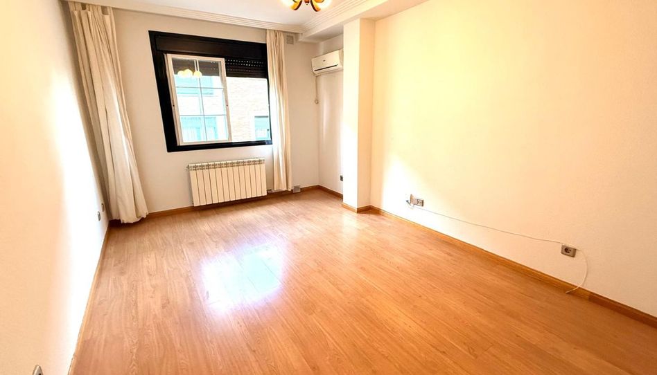 Piso en venta en Puerta de Cuartos - Avda. de Portugal, Talavera de la Reina - imagen 1 Foto 1 de Piso en venta en Puerta de Cuartos - Avda. de Portugal, Talavera de la Reina