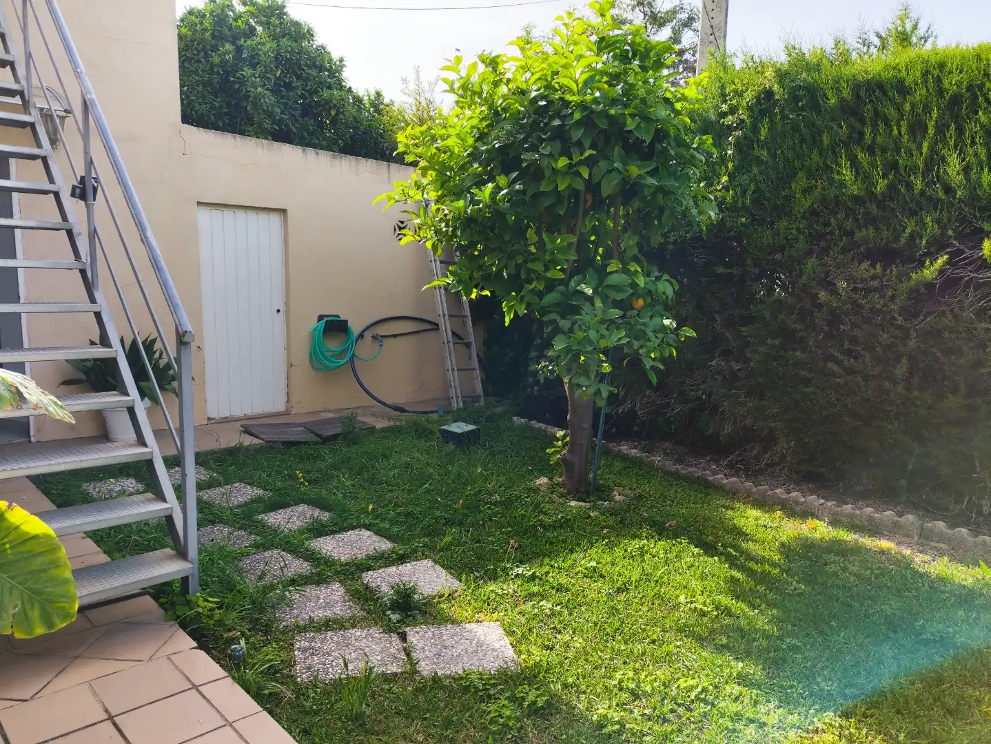 Jardí de Apartament de lloguer en Montequinto amb Aire condicionat, Calefacció i Jardí privat
