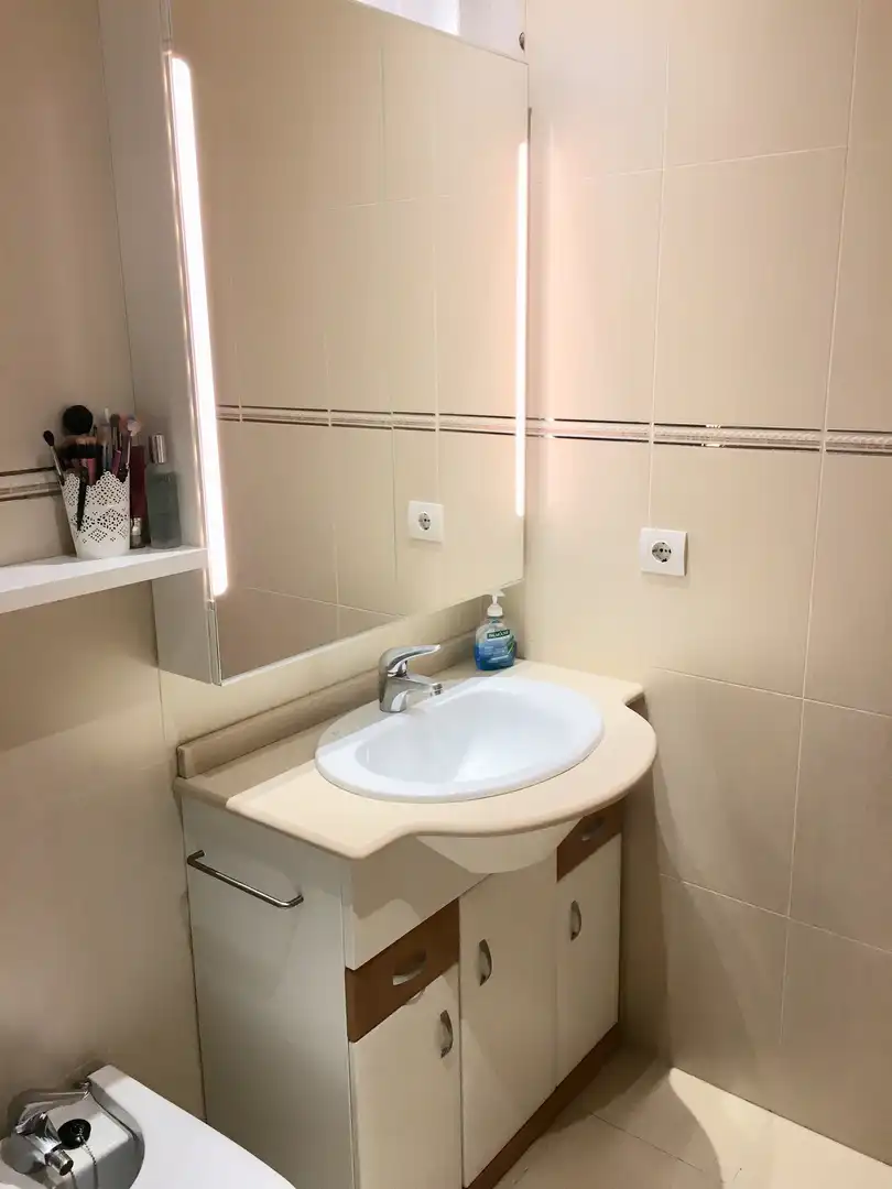 Flat for sale in Passeig de la Universitat, 42, Estación - Universidad Bathroom of Flat for sale in Castellón de la Plana / Castelló de la Plana with Air Conditioner