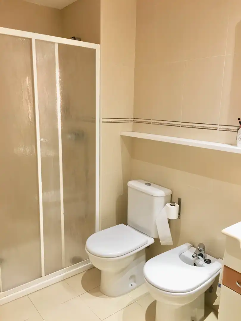 Flat for sale in Passeig de la Universitat, 42, Estación - Universidad Bathroom of Flat for sale in Castellón de la Plana / Castelló de la Plana with Air Conditioner