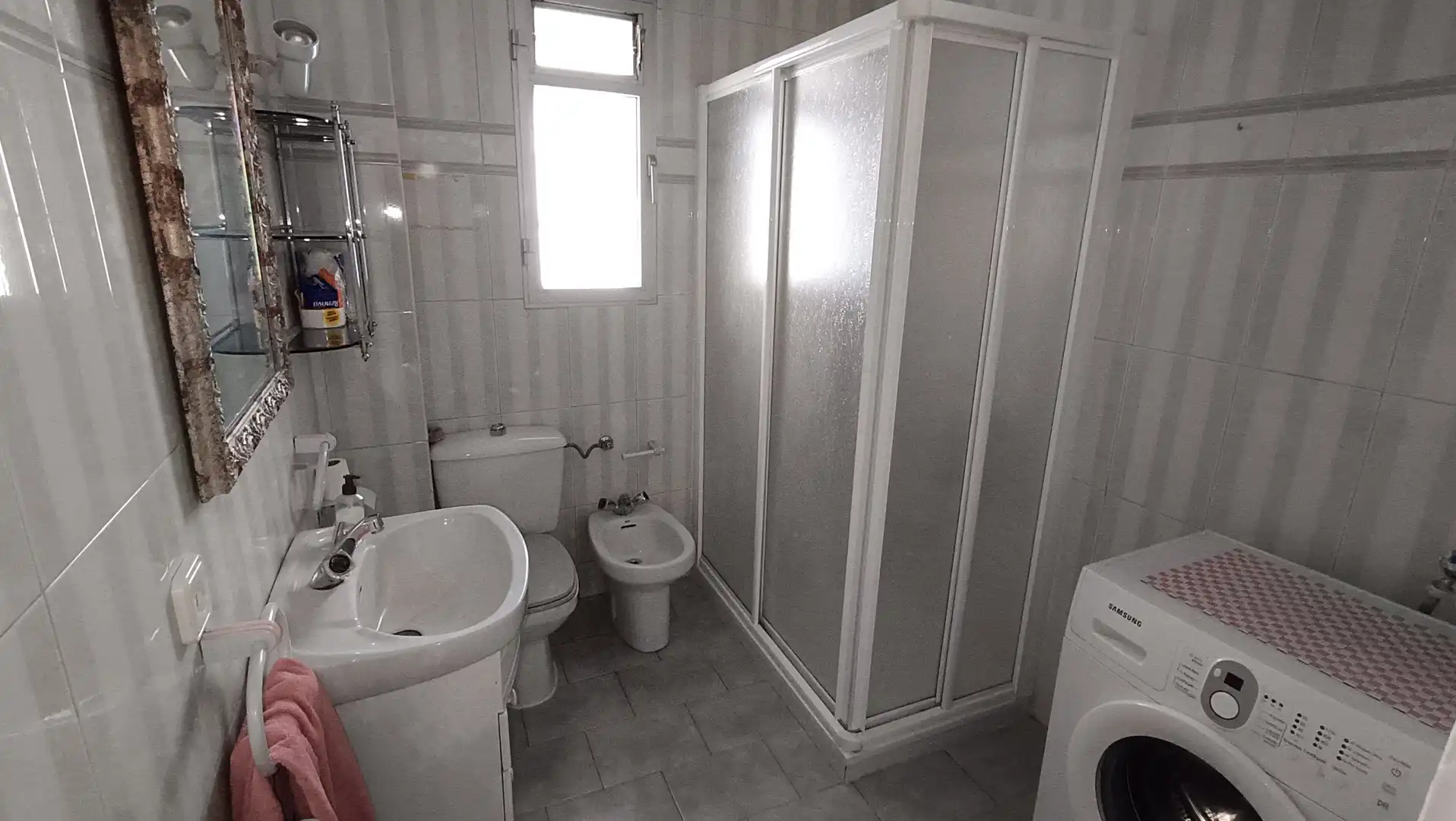 Bathroom of Attic for sale in  Madrid Capital  with Terrace