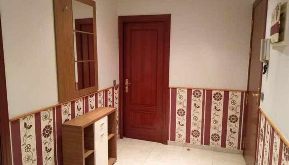 Flat for rent in Instituts - Universitat, Lleida Capital - image 1 Photo 1 of Flat for rent in Instituts - Universitat, Lleida Capital
