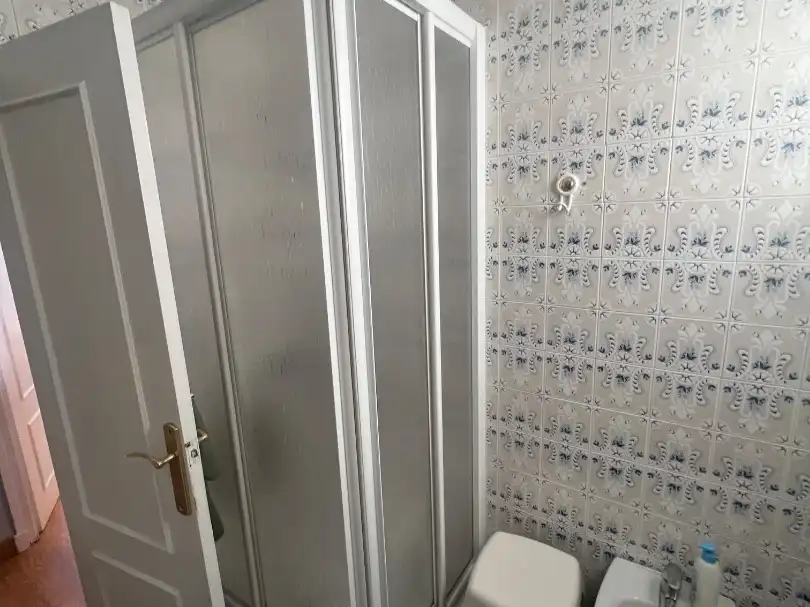 Piso en venta en Carretera del Juncal, 1, El Juncal - Vallealto Baño de Piso en venta en El Puerto de Santa María con Parquet