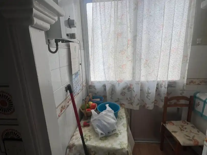 Piso en venta en Carretera del Juncal, 1, El Juncal - Vallealto Cocina de Piso en venta en El Puerto de Santa María con Parquet