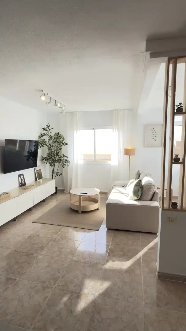 Flat for sale in Avenida Maritima, 53, Las Caletillas - Punta Larga Living room of Flat for sale in Candelaria with Furnished and Community parking