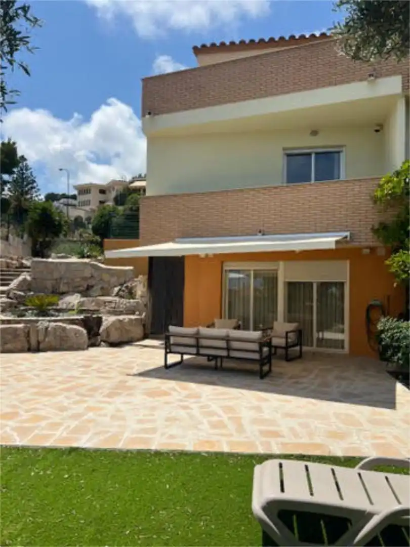 Casa o xalet de lloguer a Las Atalayas - Urmi - Cerro de Mar Terrassa de Casa o xalet de lloguer en Peñíscola / Peníscola amb Terrassa i Piscina