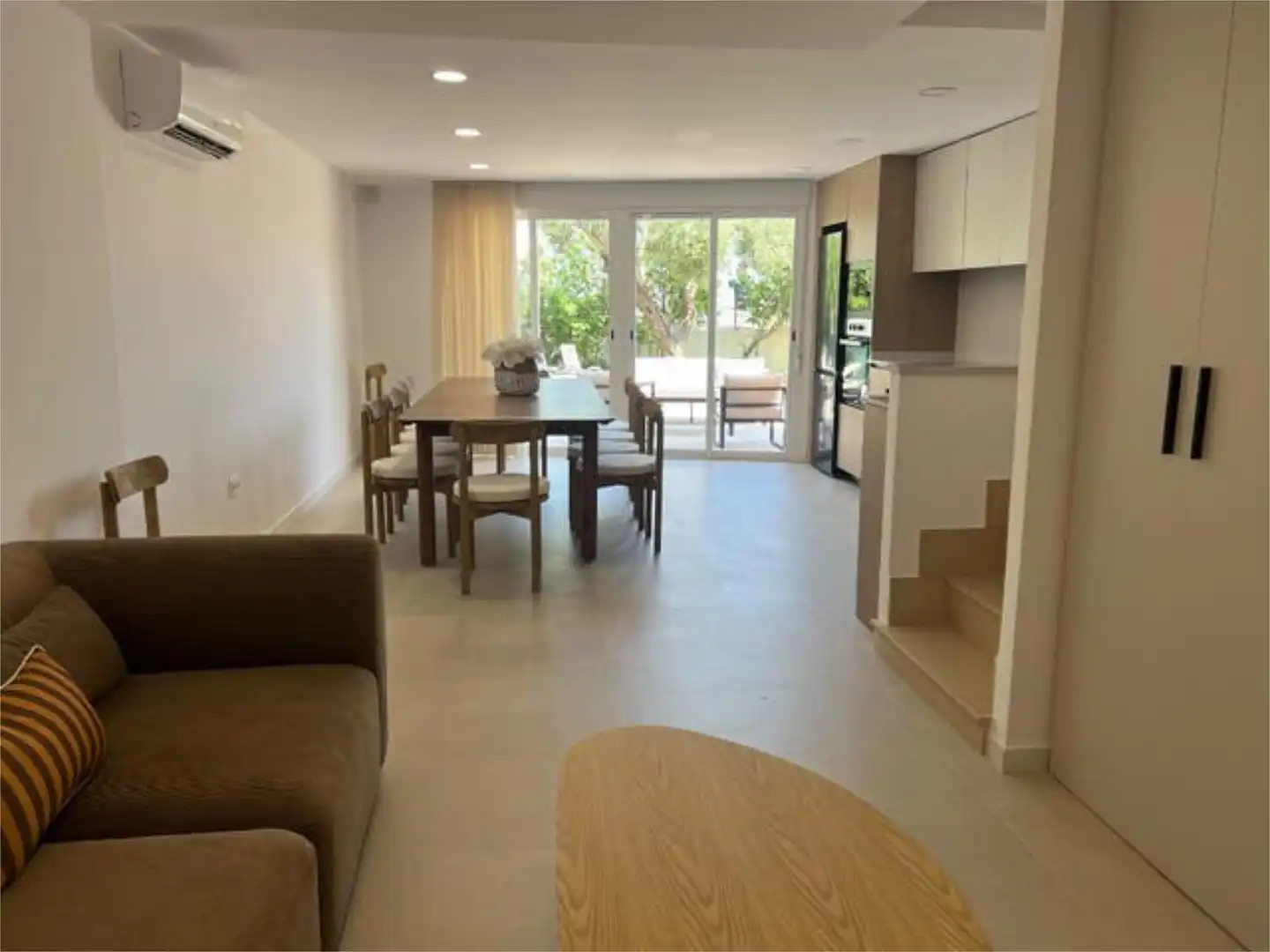 Casa o xalet de lloguer a Las Atalayas - Urmi - Cerro de Mar Menjador de Casa o xalet de lloguer en Peñíscola / Peníscola amb Terrassa i Piscina