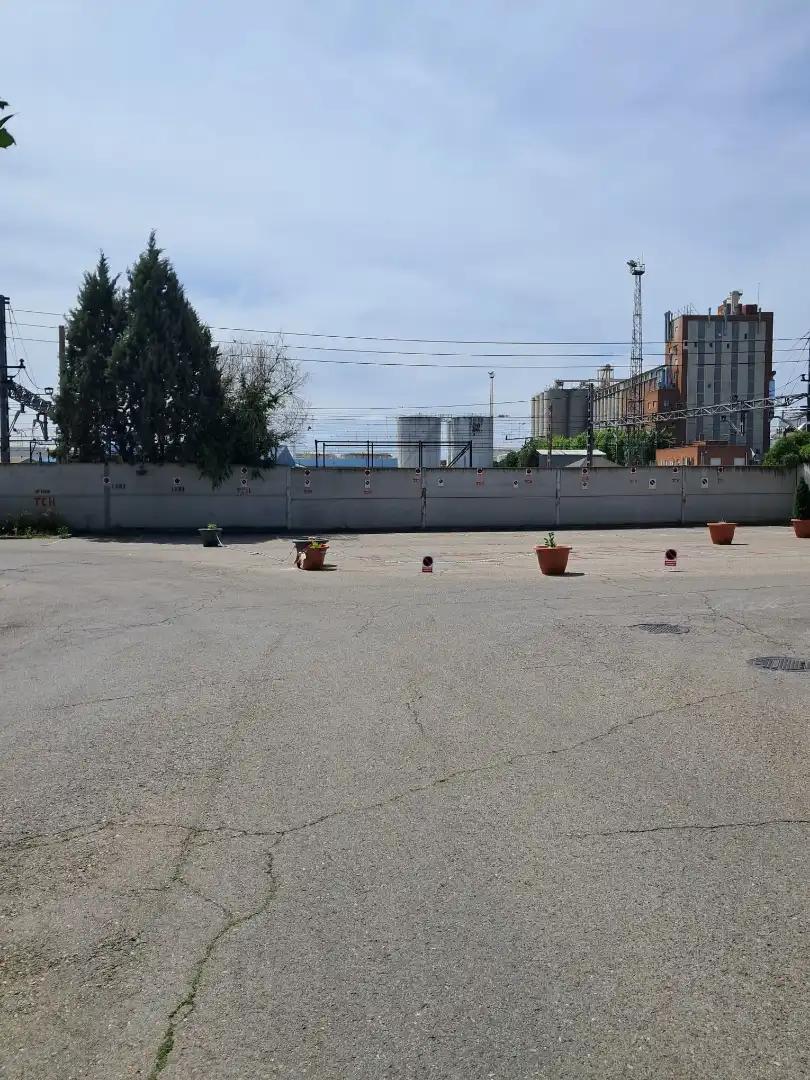 Garage for rent in Transversal Segunda, Villaverde Alto Parking of Garage for rent in Madrid