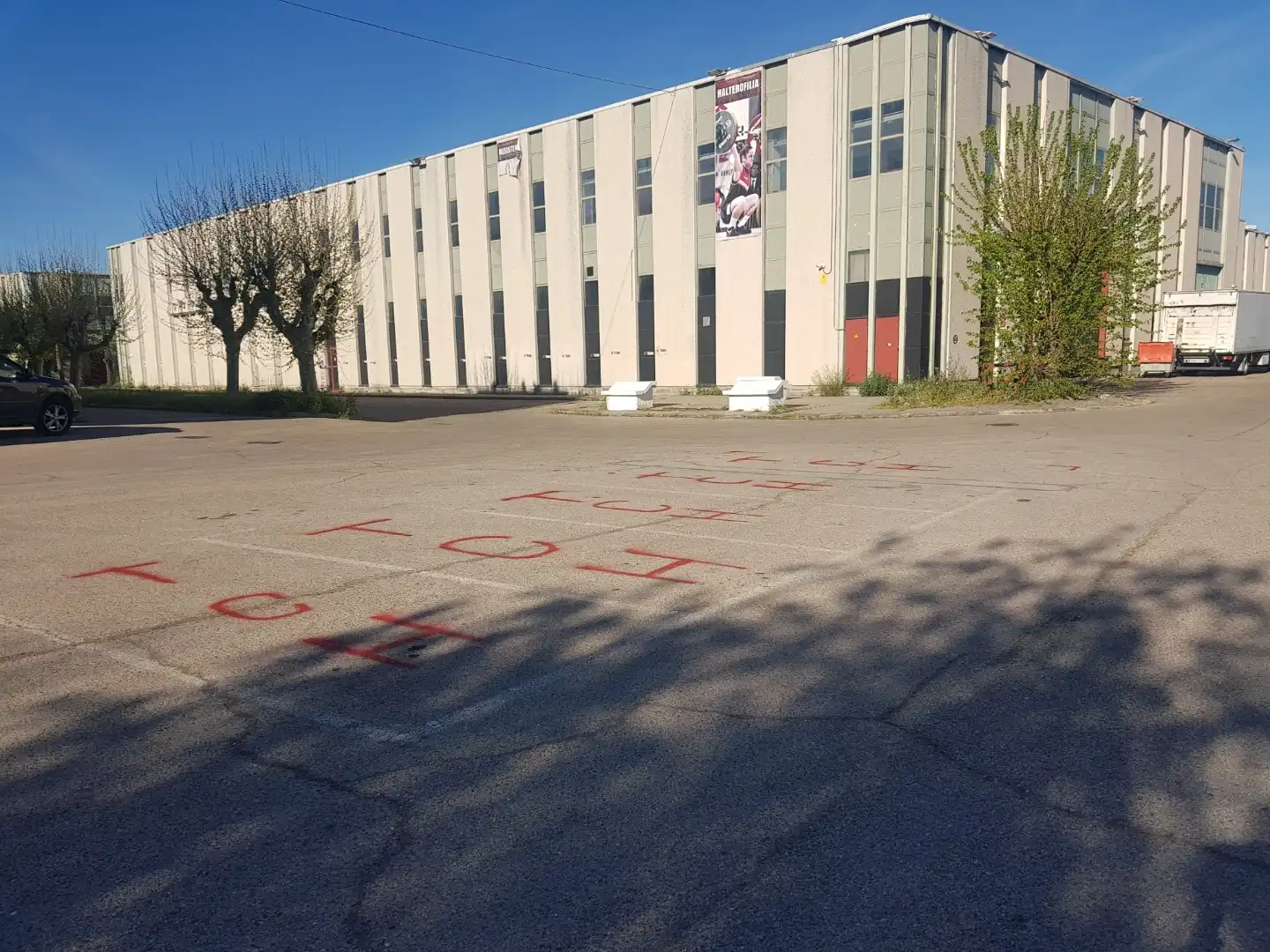 Garage for rent in Transversal Segunda, Villaverde Alto Parking of Garage for rent in Madrid