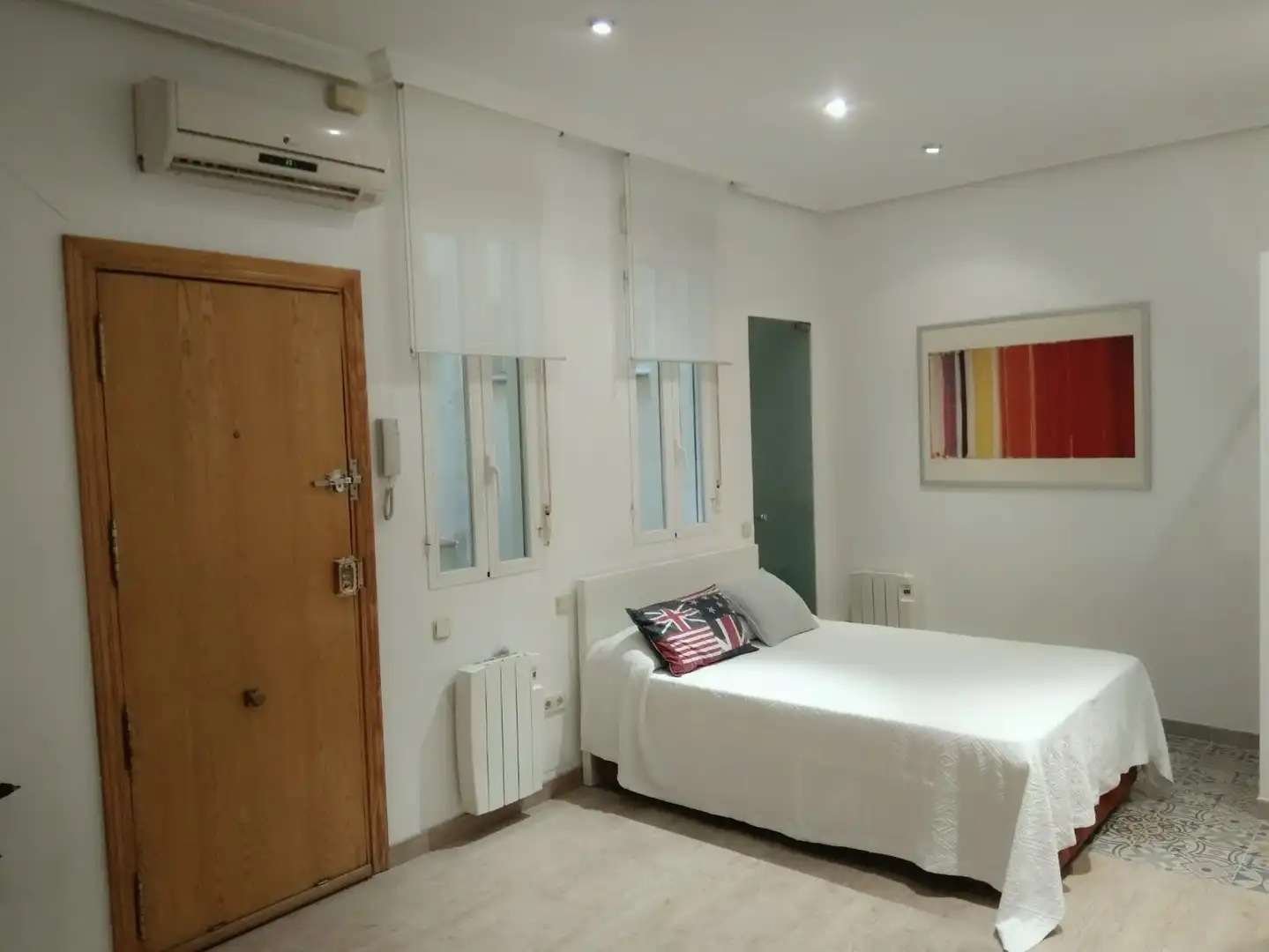Estudio de alquiler en Calle Calle de Almadén, 5, Cortes - Huertas Habitación de Estudio de alquiler en Madrid Capital con Aire acondicionado