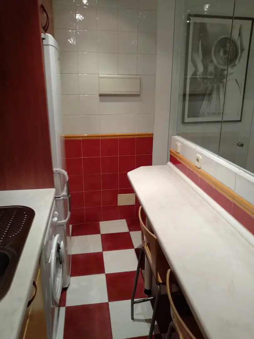 Estudio de alquiler en Calle Calle de Almadén, 5, Cortes - Huertas Baño de Estudio de alquiler en Madrid Capital con Aire acondicionado
