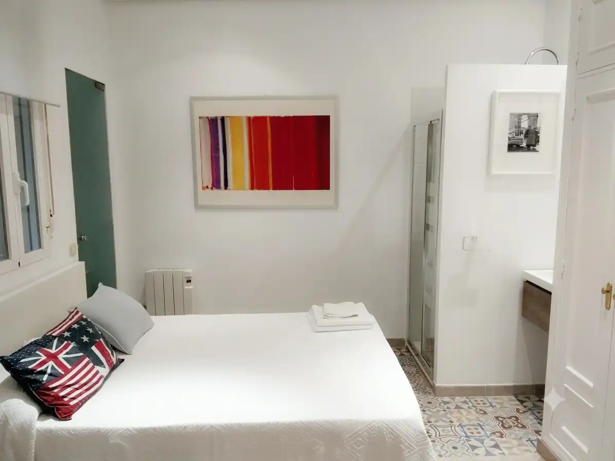 Wohnung zur Miete in Strasse Calle de Almadén, 5, Cortes - Huertas Schlafzimmer von Wohnung zur Miete in Madrid Capital mit Klimaanlage