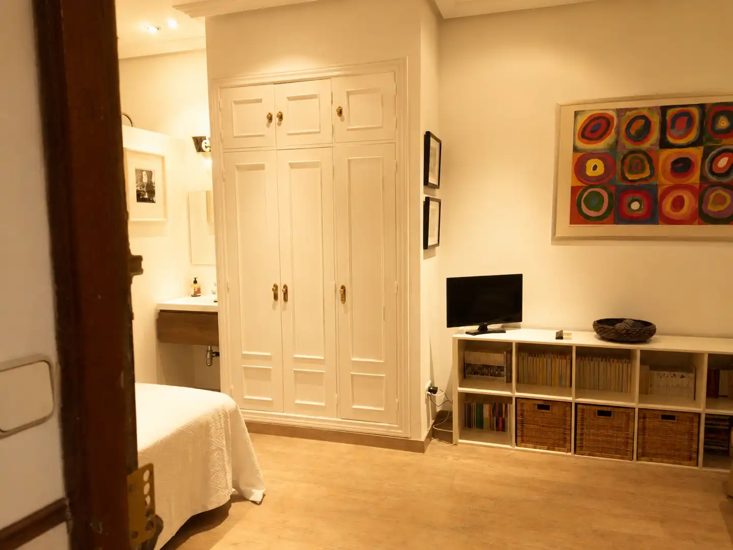 Wohnung zur Miete in Strasse Calle de Almadén, 5, Cortes - Huertas Schlafzimmer von Wohnung zur Miete in Madrid Capital mit Klimaanlage